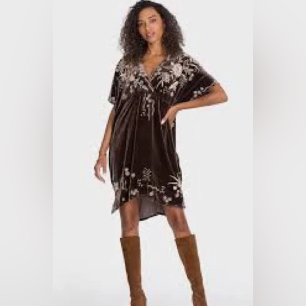 Johnny Was, Maree Velvet Effortless kaftan.  New with tags.